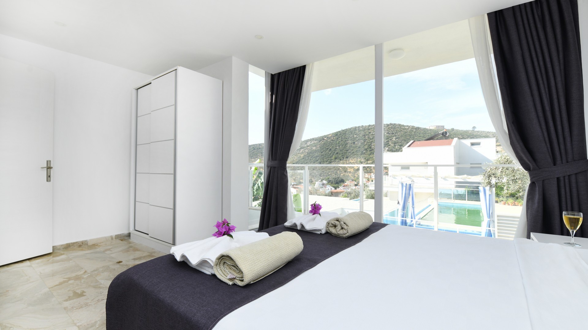 4 bedrooms villa lumiere 2 1099