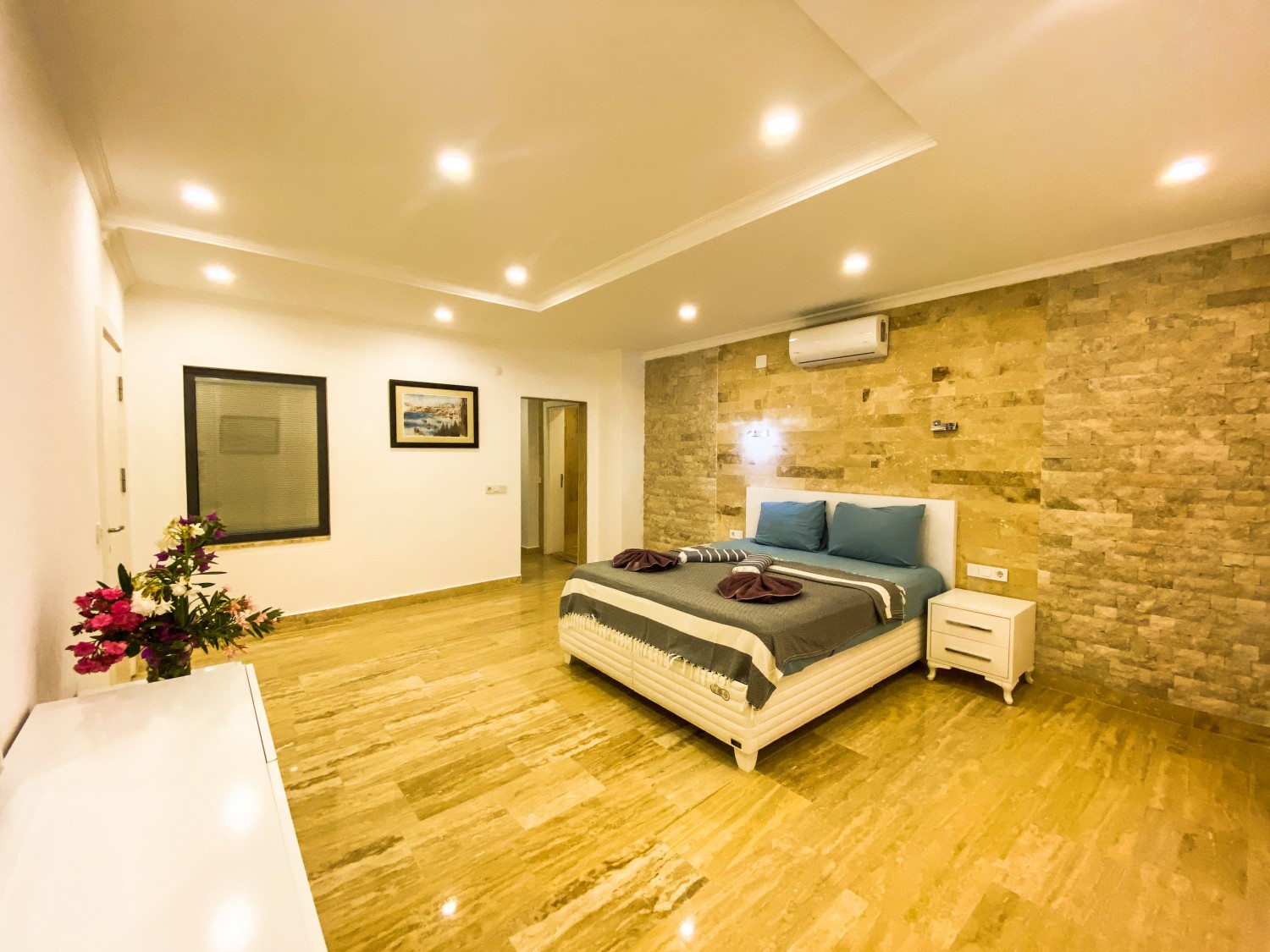 4 bedroom villa wishes 1080